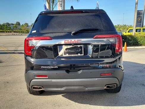 Used 2023 GMC Acadia AT4 w/ Technology Package image 6