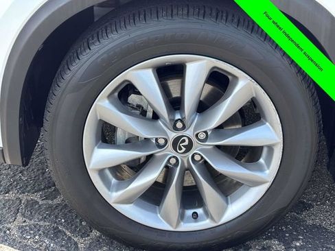 Used 2019 INFINITI QX50 Luxe w/ Navigation Package AWD/4WD image 34