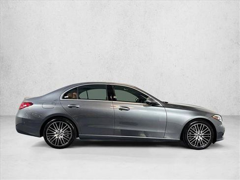 Used 2023 Mercedes-Benz C 300 Sedan image 4