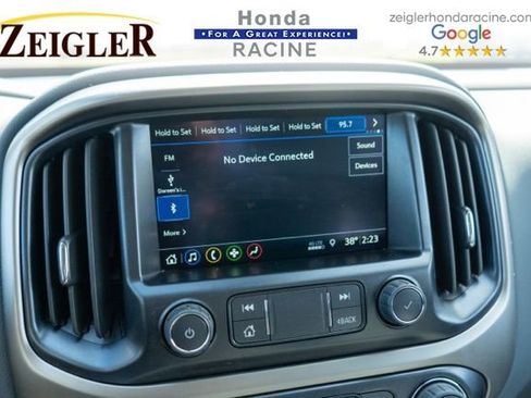 Used 2022 Chevrolet Colorado Z71 w/ Safety Package image 23