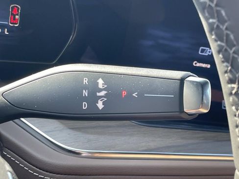 New 2026 Chevrolet Suburban High Country image 27