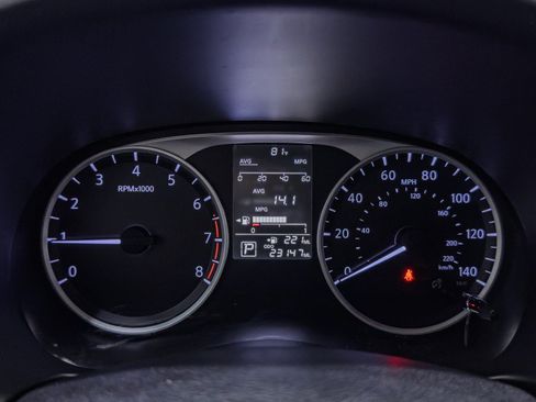 Used 2024 Nissan Kicks S image 27