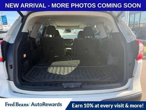 Used 2023 Subaru Ascent Onyx Edition AWD/4WD image 8