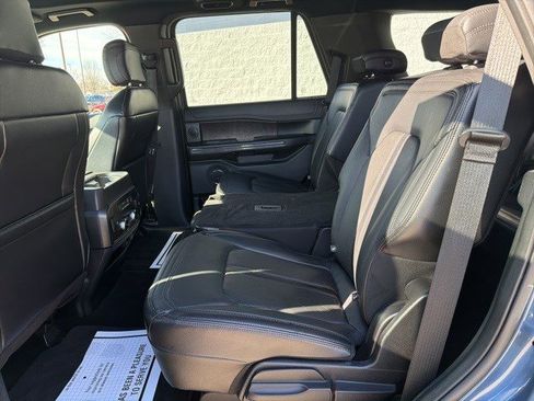 Used 2020 Ford Expedition Limited image 13
