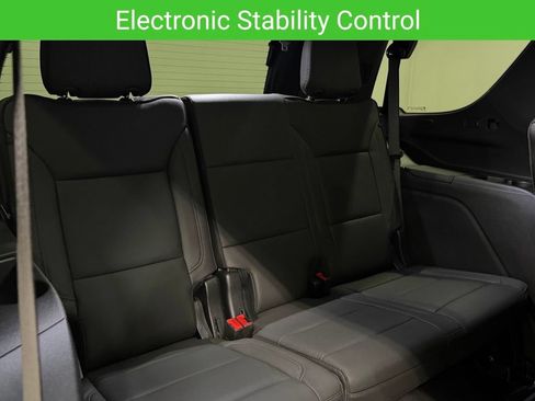 Certified 2025 Chevrolet Tahoe High Country AWD/4WD image 27