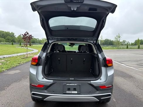 Used 2025 Buick Encore GX Preferred w/ Advanced Technology Package FWD image 9