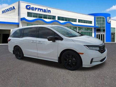 Certified 2024 Honda Odyssey Sport image 3