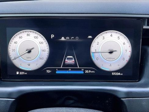 Used 2023 Hyundai Santa Cruz SEL Premium w/ Winter Package AWD/4WD image 17