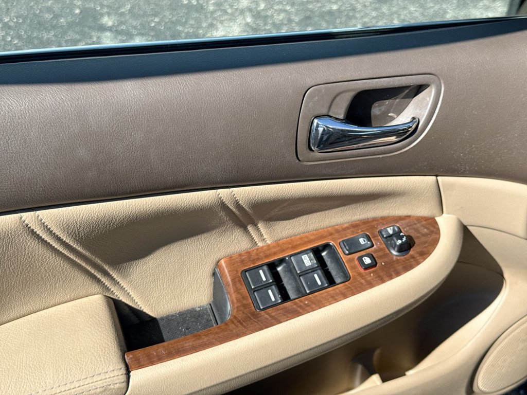 Used 2007 Honda Accord EX-L image 11