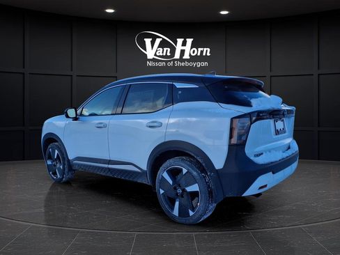 New 2026 Nissan Kicks SR AWD/4WD image 51