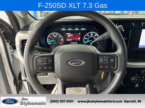 Used 2024 Ford F250 XLT AWD/4WD image 23