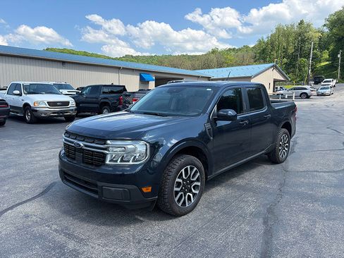 Used 2022 Ford Maverick Lariat w/ Lariat Luxury Package AWD/4WD image 1