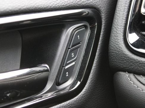 Used 2022 Dodge Durango GT AWD/4WD image 29