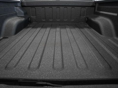 New 2026 Jeep Gladiator Sport image 7