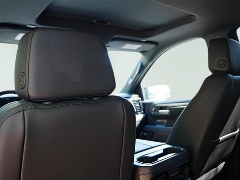 New 2026 GMC Sierra 1500 AT4 w/ AT4 Premium Package image 21