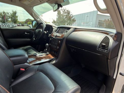 Used 2020 Nissan Armada SL w/ Premium Package RWD image 13