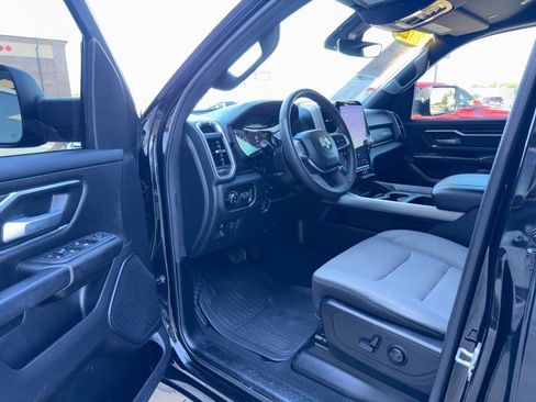 Used 2025 RAM 1500 Big Horn AWD/4WD image 15