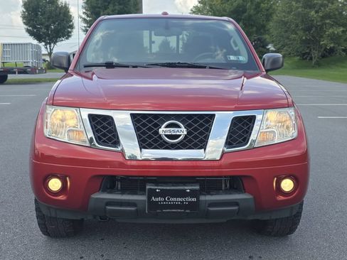 Used 2014 Nissan Frontier SV w/ SV Value Truck Package AWD/4WD image 3