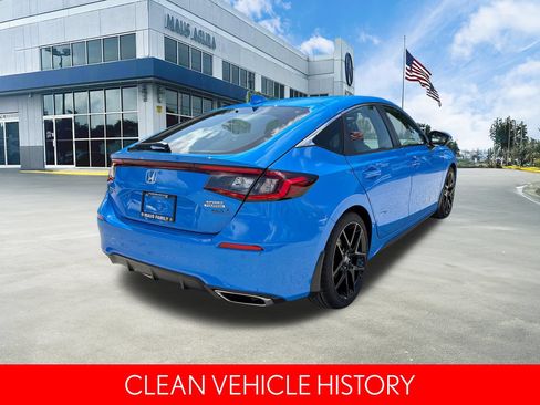 Used 2024 Honda Civic Sport Touring image 4