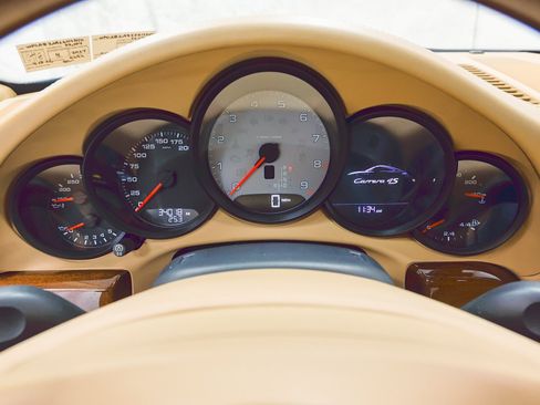 Used 2014 Porsche 911 Carrera 4S image 56