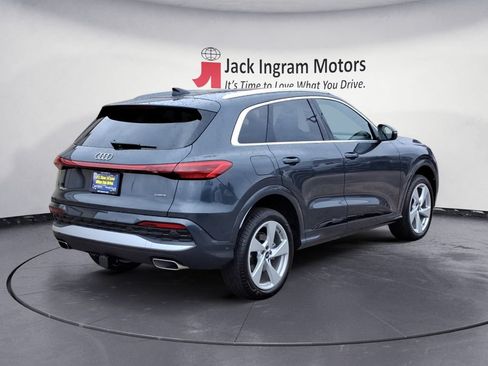 Used 2025 Audi Q5 Premium Plus AWD/4WD image 5