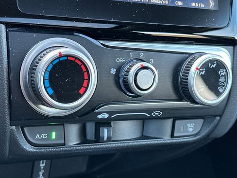 Used 2019 Honda Fit EX image 21