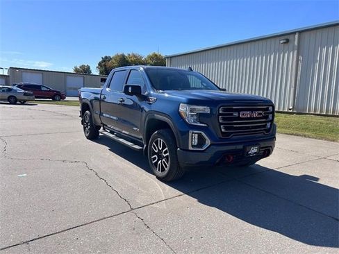 Used 2020 GMC Sierra 1500 AT4 w/ AT4 Premium Package image 1