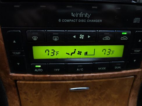 Used 2005 Kia Amanti image 19