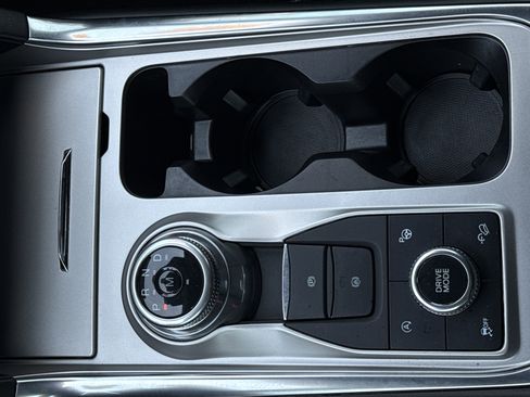 Used 2020 Ford Explorer ST image 26