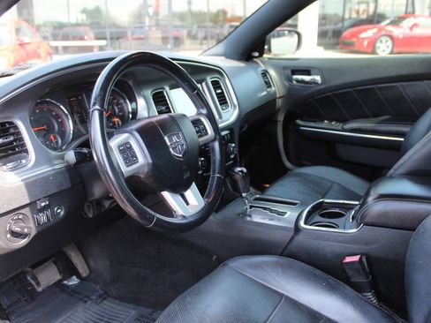 Used 2012 Dodge Charger R/T image 16