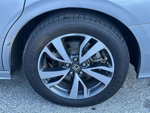 Used 2021 Honda Odyssey Touring image 12