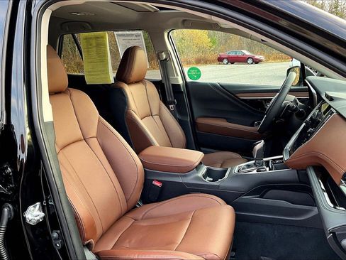 Used 2025 Subaru Outback Touring image 7