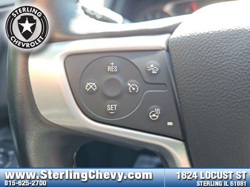 Used 2023 GMC Terrain SLT w/ Elevation Edition image 18