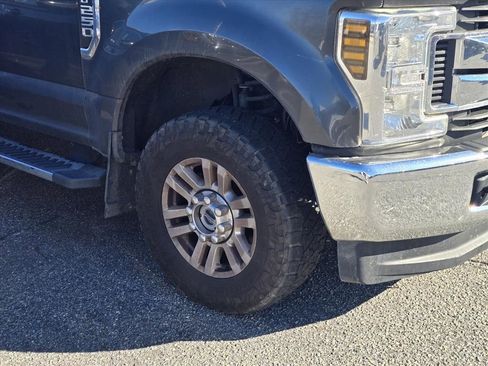 Used 2019 Ford F250 XLT image 11