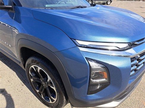 Certified 2026 Chevrolet Equinox LT w/ Convenience Package II image 4