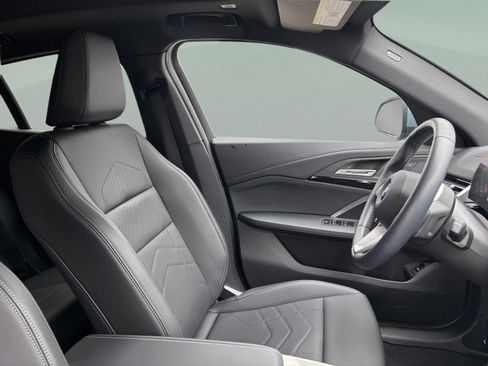 Used 2025 BMW X2 xDrive28i image 26