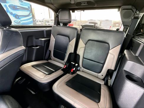 Certified 2023 Ford Bronco Wildtrak image 21