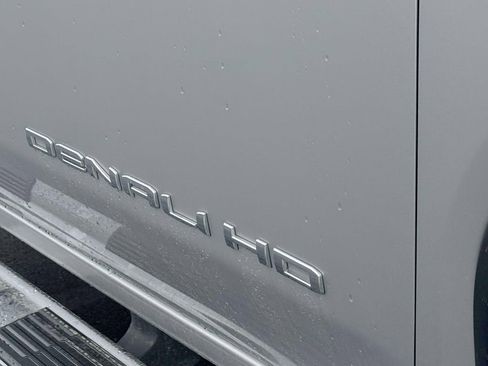 Used 2022 GMC Sierra 2500 Denali AWD/4WD image 7