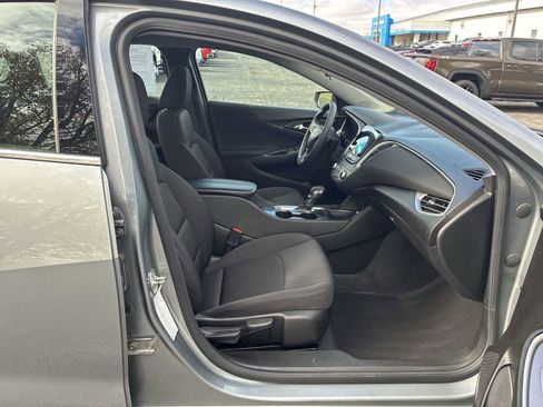 Used 2024 Chevrolet Malibu LT image 15