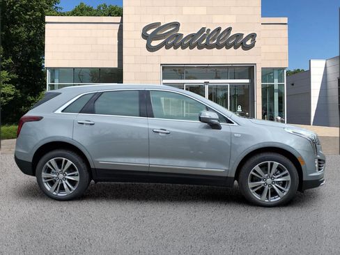 New 2026 Cadillac XT5 Premium Luxury image 6