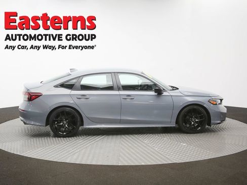 Used 2025 Honda Civic Sport image 43