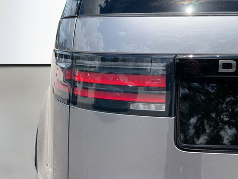 New 2026 Land Rover Discovery Dynamic SE AWD/4WD image 10