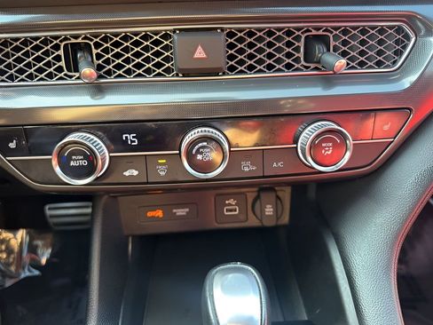 Used 2023 Acura Integra A-Spec image 19