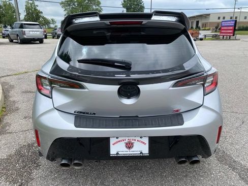 Used 2019 Toyota Corolla SE w/ SE Option Package FWD image 5
