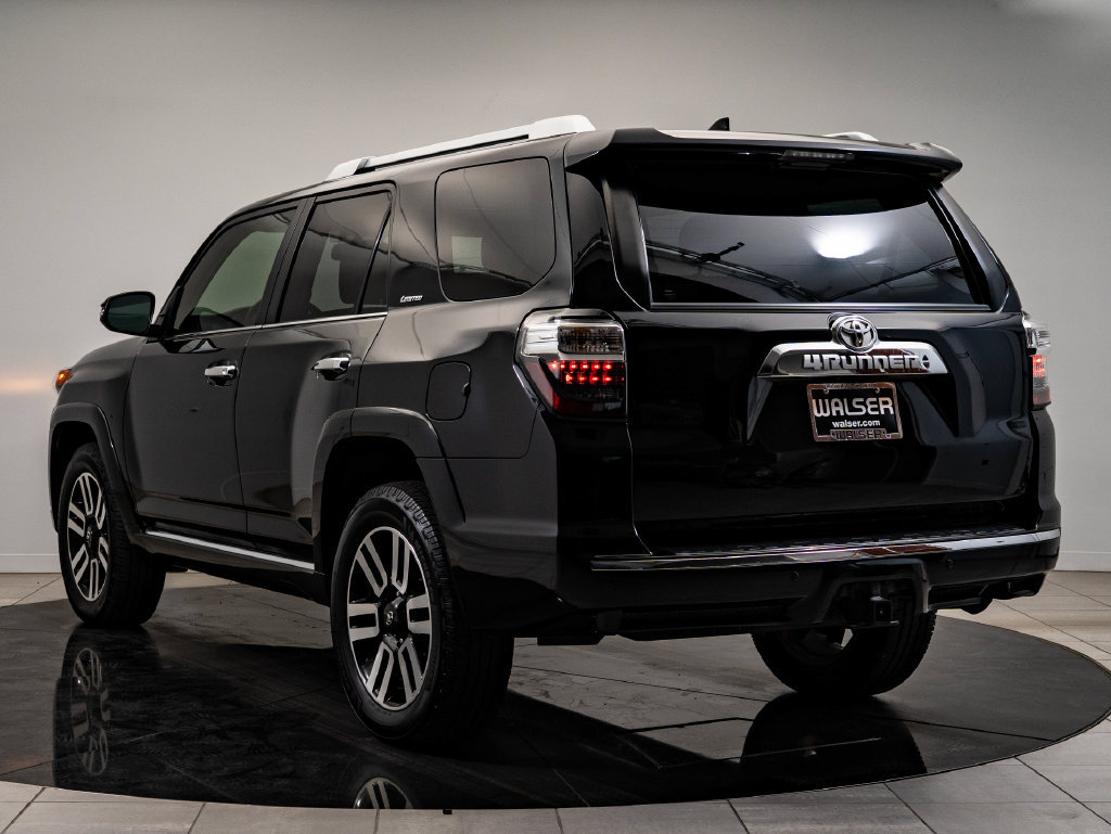 Used 2019 Toyota 4Runner Limited AWD/4WD image 6