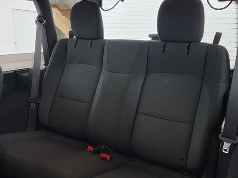 Used 2019 Jeep Wrangler Sport image 16