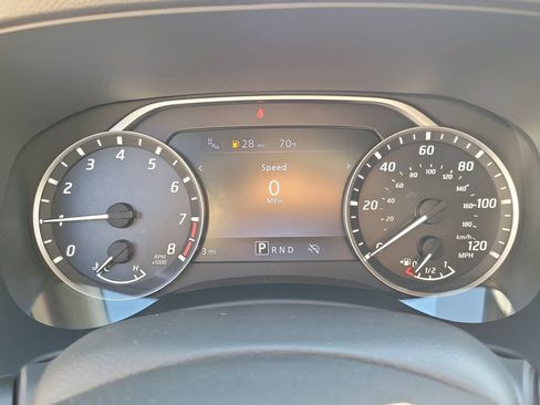 New 2026 Nissan Frontier SV w/ SV Convenience Package image 8