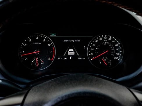 Used 2019 Kia Stinger GT2 image 26