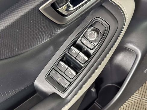 Used 2023 Subaru Forester Limited image 18