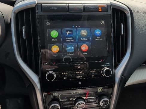 Used 2022 Subaru Ascent Premium image 16